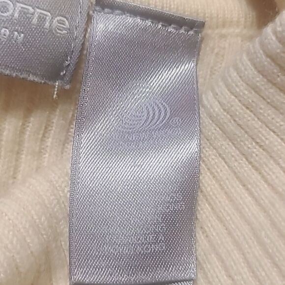 Liz Claiborn Large Pale Yellow Turtleneck Sweater - Picture 4 of 6